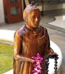 Queen Liliuokalani statue at Fairmont Kea Lani